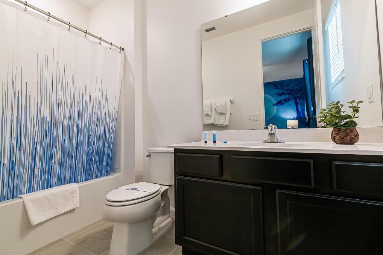 Luxury 12 Bedrooms Pool House 10 Min To Disney4630 คิสซิมมี ภายนอก รูปภาพ