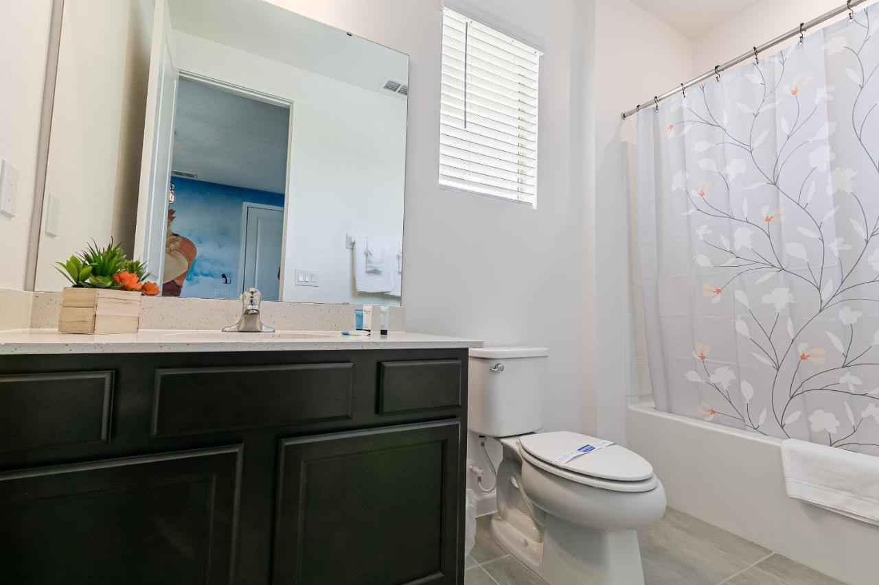 Luxury 12 Bedrooms Pool House 10 Min To Disney4630 คิสซิมมี ภายนอก รูปภาพ